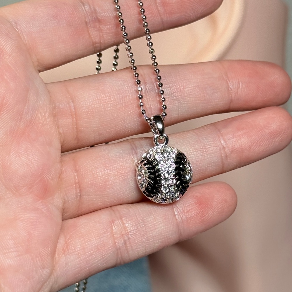 ⚜️ Black and Silver Baseball Pendant Necklace - Picture 3 of 4